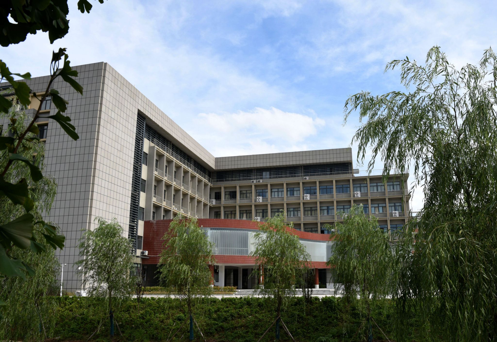 九游会ag318检验学院  “检验基金”捐赠倡议书